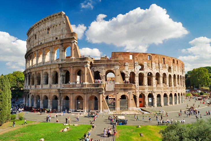Touristy Places In The World
